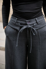 Elias barrel pant | Dark grey