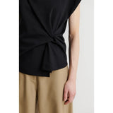 Arkai Drape Top | Black