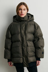 Riya puffer | black olive
