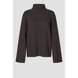 Alpha T Neck Knit